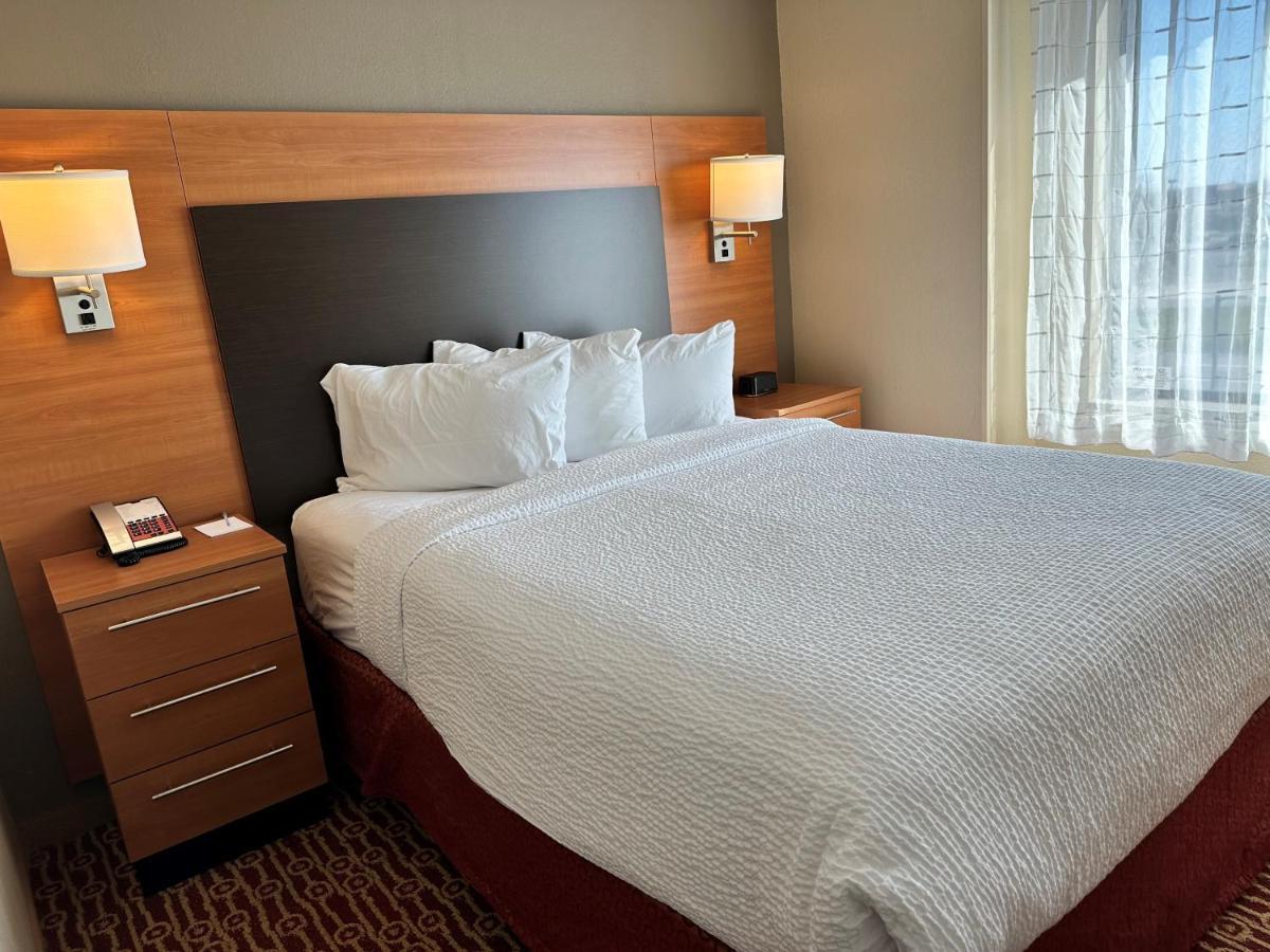 Towneplace Suites By Marriott Detroit טרוי מראה חיצוני תמונה