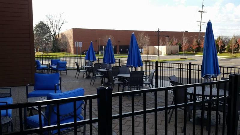 Towneplace Suites By Marriott Detroit טרוי מראה חיצוני תמונה
